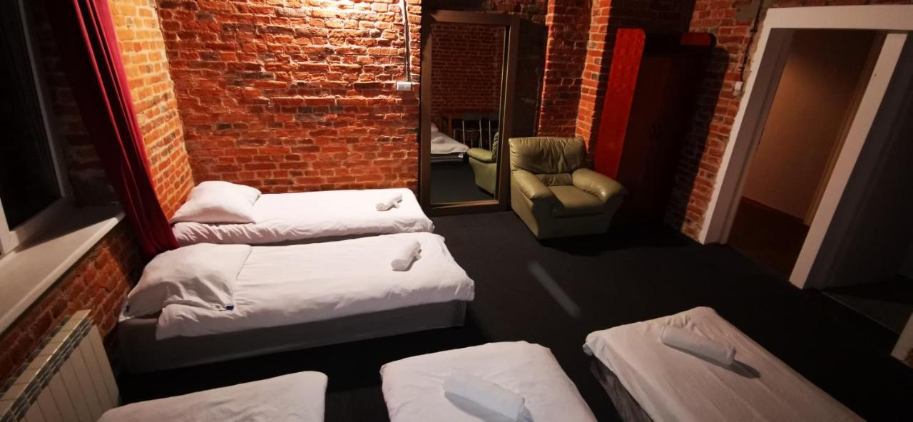 Hostel Warszawa-Ursus Varsóvia Exterior foto