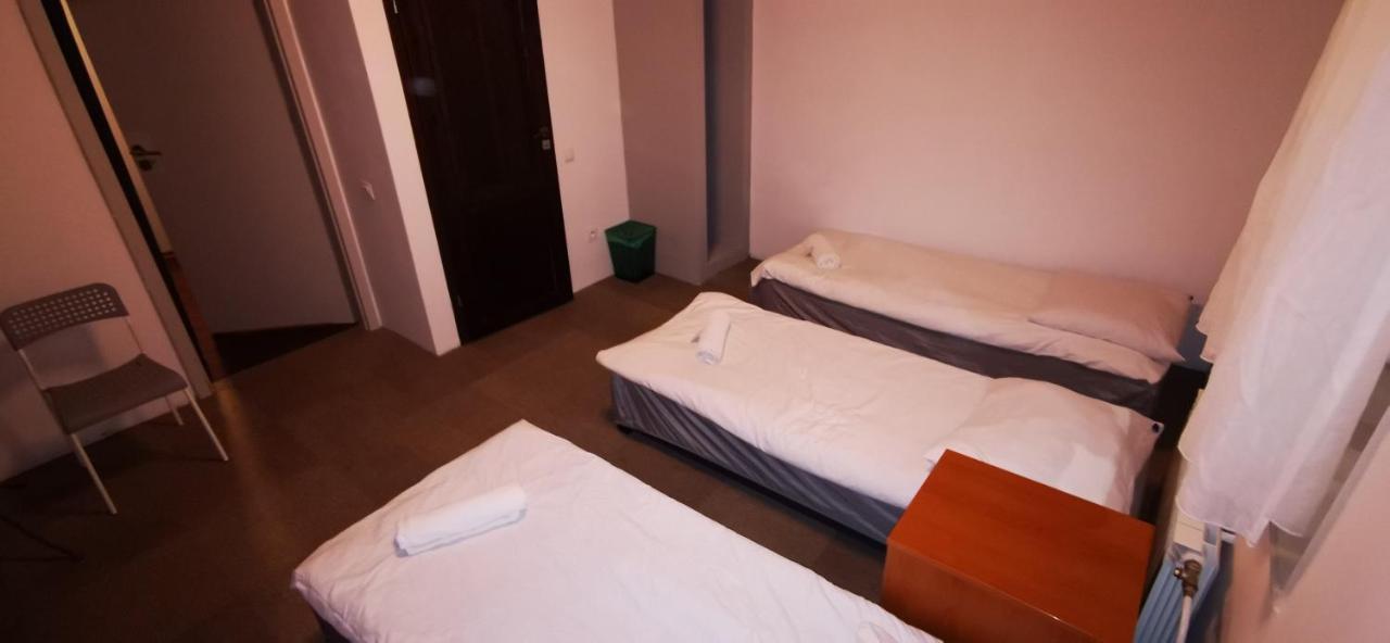 Hostel Warszawa-Ursus Varsóvia Exterior foto