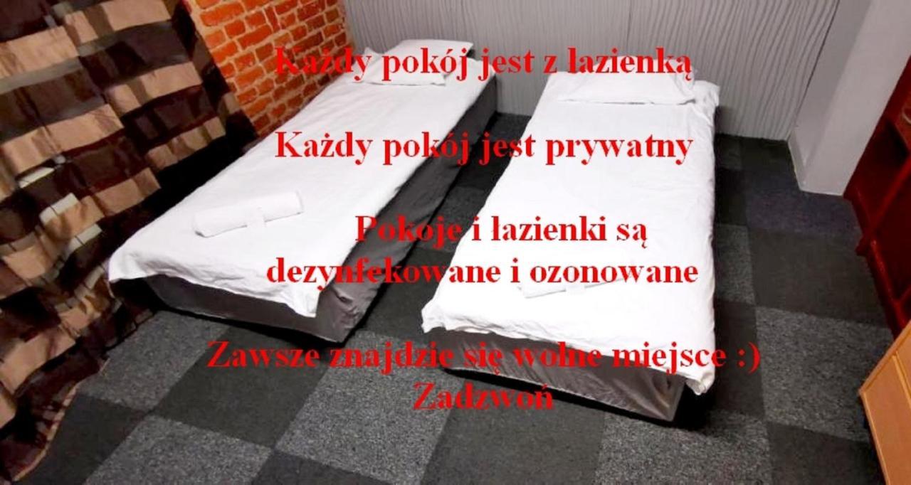 Hostel Warszawa-Ursus Varsóvia Exterior foto